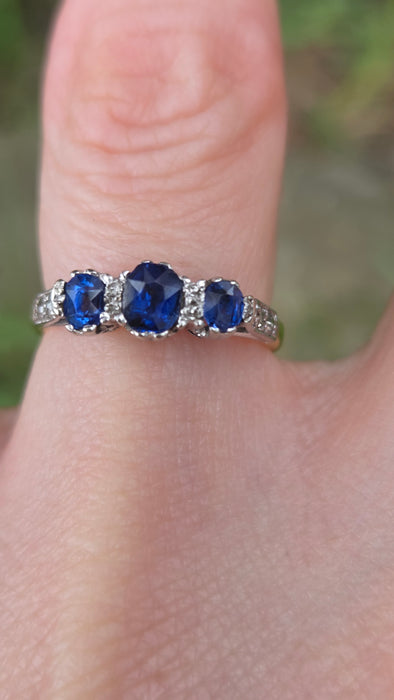 3121 Vintage: 18ct Yellow Gold & Platinum Three-Stone Sapphire & Diamond Ring