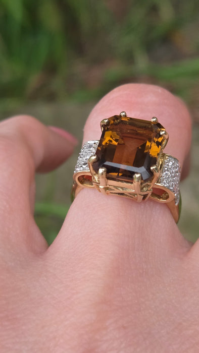3190 Vintage: 9ct Yellow Gold Smoky Quartz & Diamond Cocktail Ring — From 1981