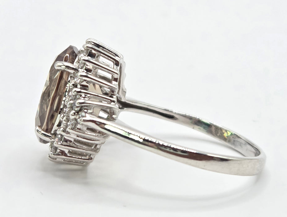 3181 Vintage: 18ct White Gold Green Sapphire & Diamond Cluster Ring