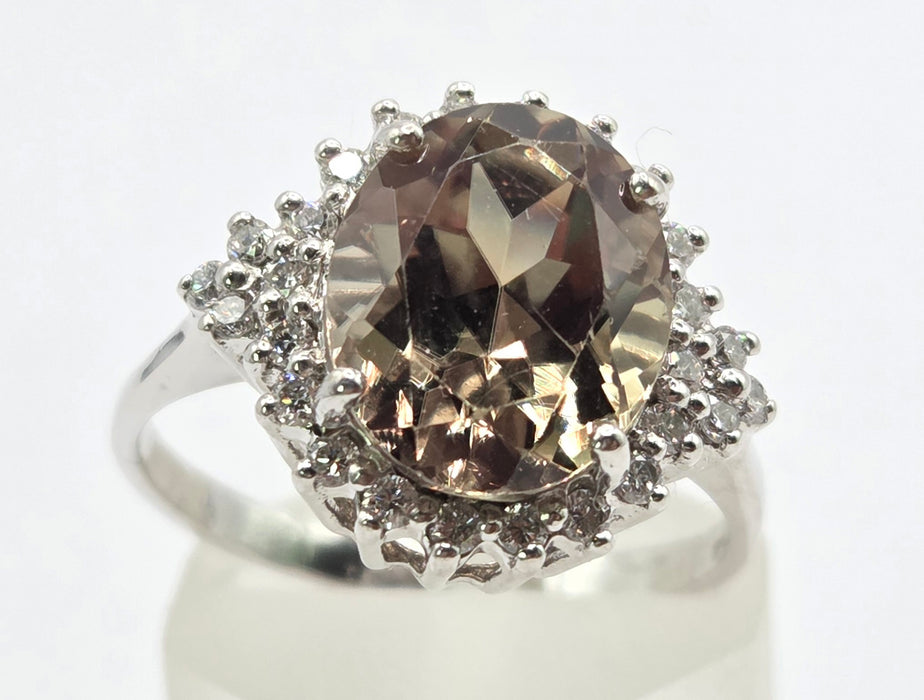 3181 Vintage: 18ct White Gold Green Sapphire & Diamond Cluster Ring