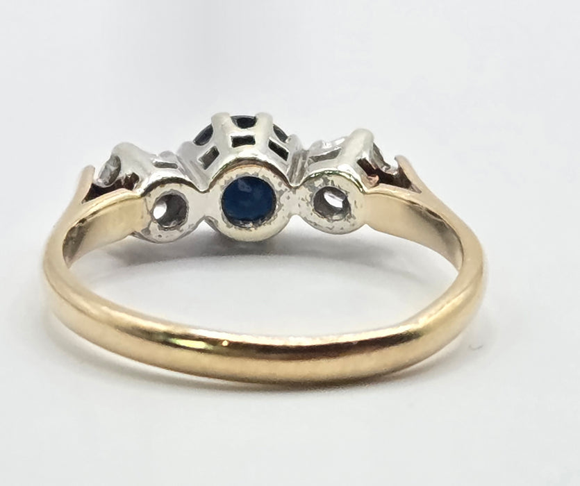 3218 Vintage: 9ct Yellow Gold Sapphire & Diamond Three-Stone Ring — From 1980