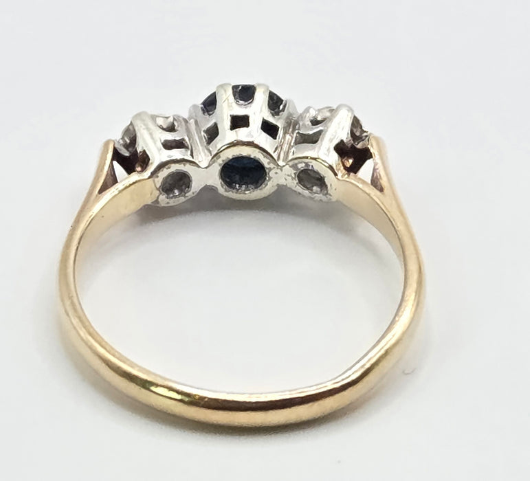3218 Vintage: 9ct Yellow Gold Sapphire & Diamond Three-Stone Ring — From 1980