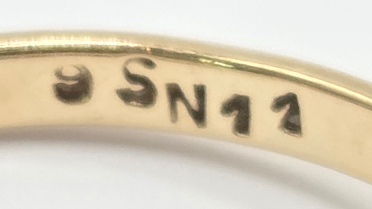 3218 Vintage: 9ct Yellow Gold Sapphire & Diamond Three-Stone Ring — From 1980