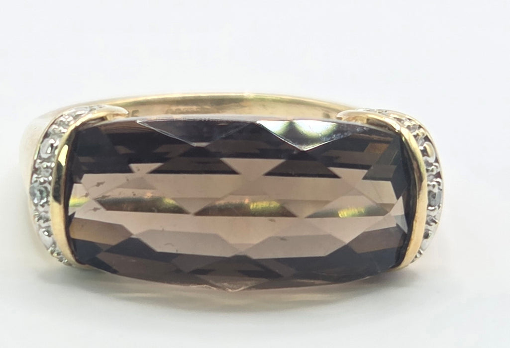 3244 Vintage: 9ct Yellow Gold Smoky Quartz & Diamond Cocktail Ring