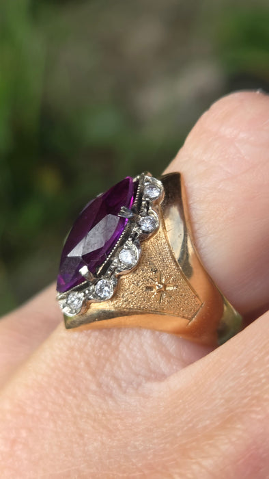 6505 Vintage: 18ct Yellow Gold Alexandrite & Diamond Marquise Cocktail Ring
