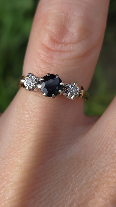 3218 Vintage: 9ct Yellow Gold Sapphire & Diamond Three-Stone Ring — From 1980