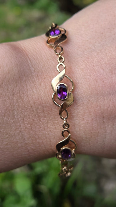 6502 Vintage: 9ct Yellow Gold Amethyst Seven-Stone Link Bracelet
