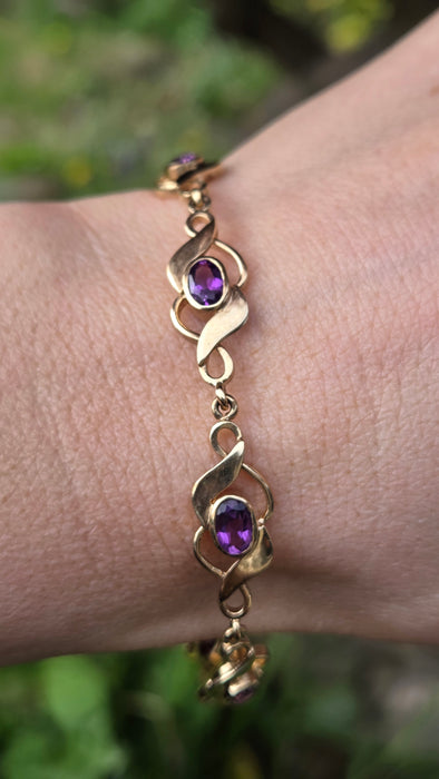 6502 Vintage: 9ct Yellow Gold Amethyst Seven-Stone Link Bracelet