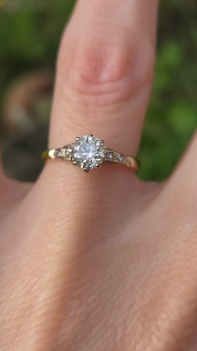 2841 Vintage: 18ct Yellow Gold 0.70ct Diamond Solitaire Ring with Diamond-Set Shoulders