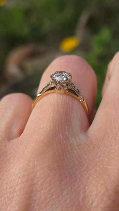 2841 Vintage: 18ct Yellow Gold 0.70ct Diamond Solitaire Ring with Diamond-Set Shoulders