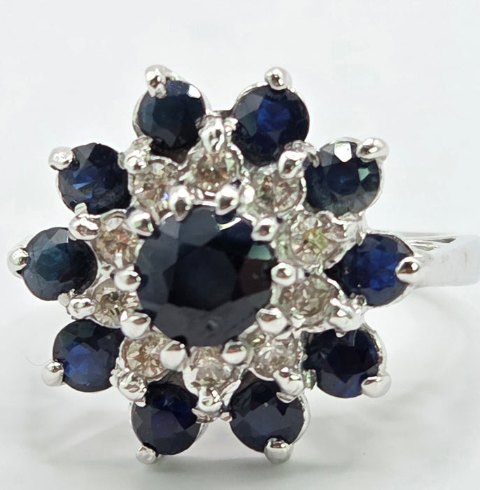 6046 Vintage: 18ct White Gold Sapphire & Diamond Flower Cluster Ring