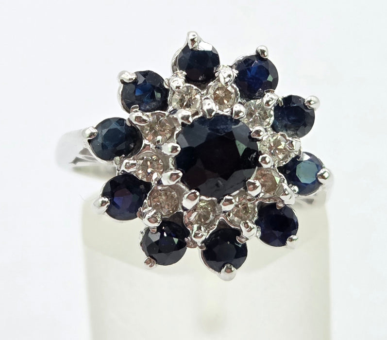 6046 Vintage: 18ct White Gold Sapphire & Diamond Flower Cluster Ring