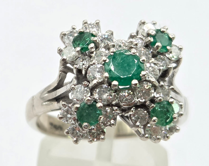 6076 Vintage: 18ct White Gold Emerald & Diamond Cluster Ring