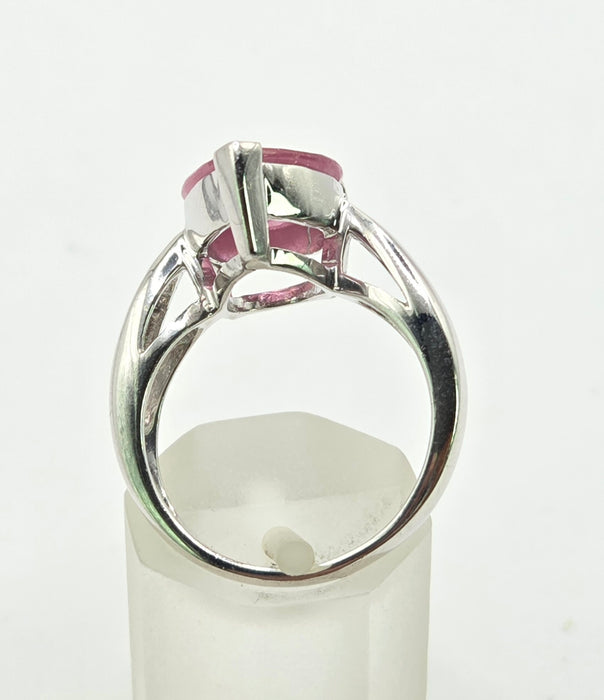 6165 Vintage: 9ct White Gold Pink Sapphire Solitaire Ring