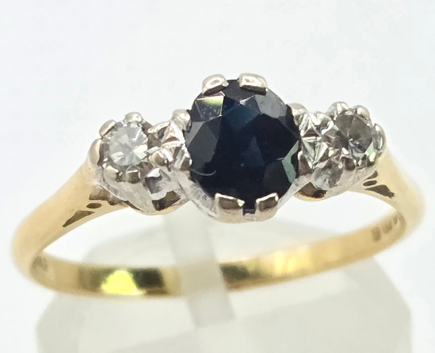 6530 Vintage: 18ct Yellow Gold Sapphire & Diamond Three Stone Ring — From 1966