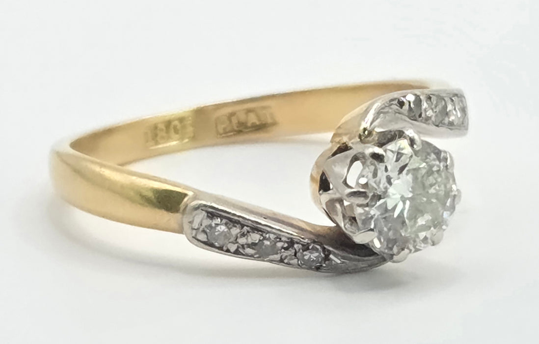 6531 Vintage: 18ct Yellow Gold & Platinum 0.39ct Diamond Crossover Ring