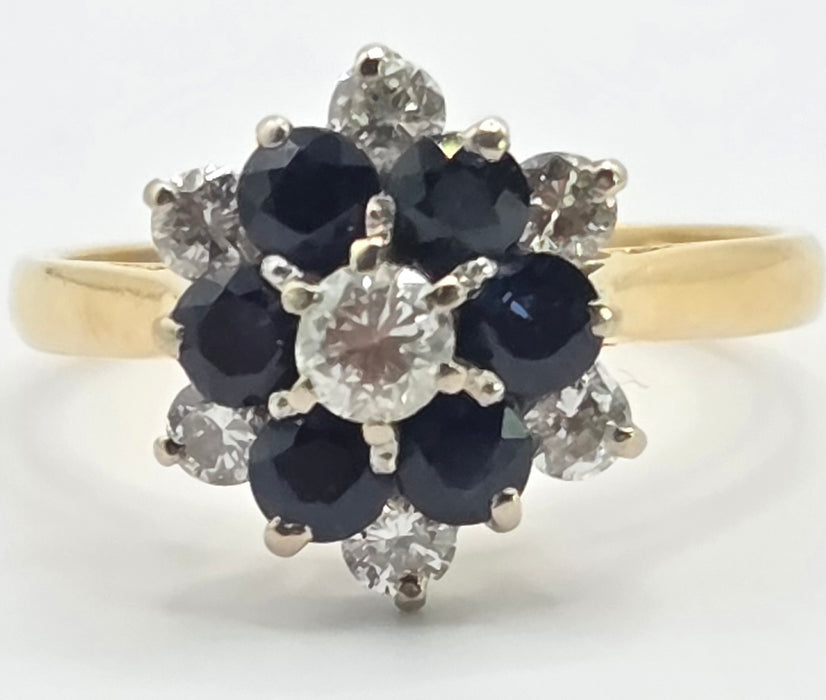 6538 Vintage: 18ct Yellow Gold Sapphire & Diamond Cocktail Cluster Ring — From 1978