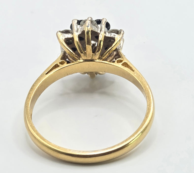 6538 Vintage: 18ct Yellow Gold Sapphire & Diamond Cocktail Cluster Ring — From 1978