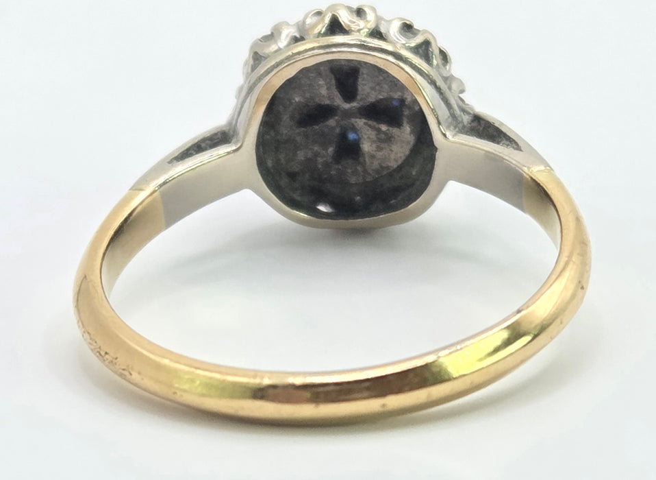 6540 Vintage: 18ct Yellow Gold Sapphire & Diamond Daisy Cluster Ring — From 1965