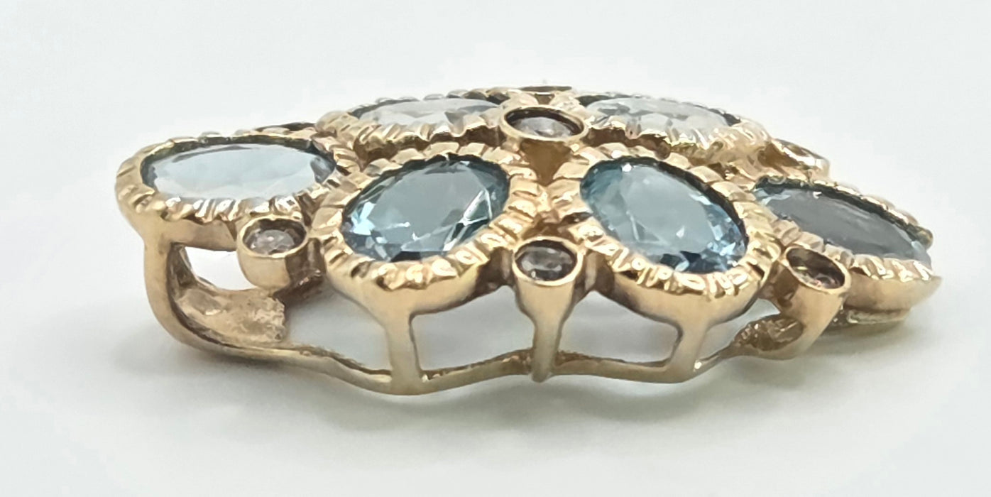 6544 Vintage: 9ct Yellow Gold Simulated Aquamarine & Diamond Pendant