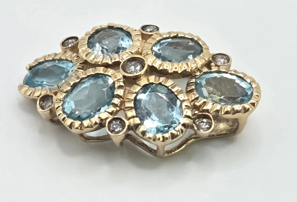 6544 Vintage: 9ct Yellow Gold Simulated Aquamarine & Diamond Pendant