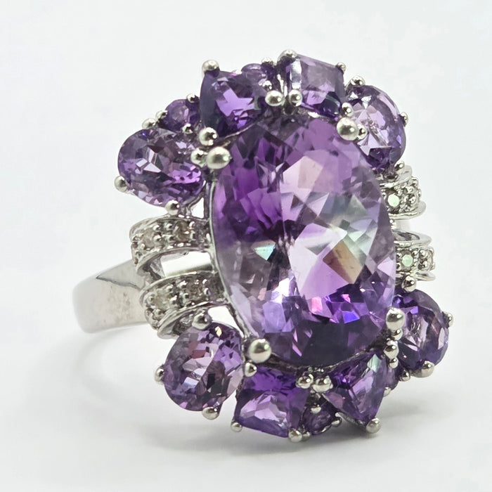 6546 Vintage: 9ct White Gold Amethyst & Diamond Cocktail Ring