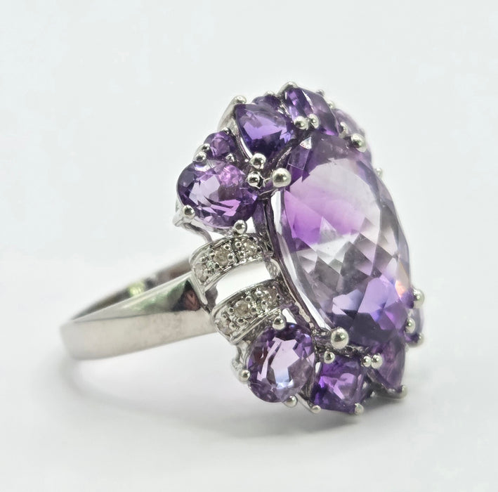 6546 Vintage: 9ct White Gold Amethyst & Diamond Cocktail Ring