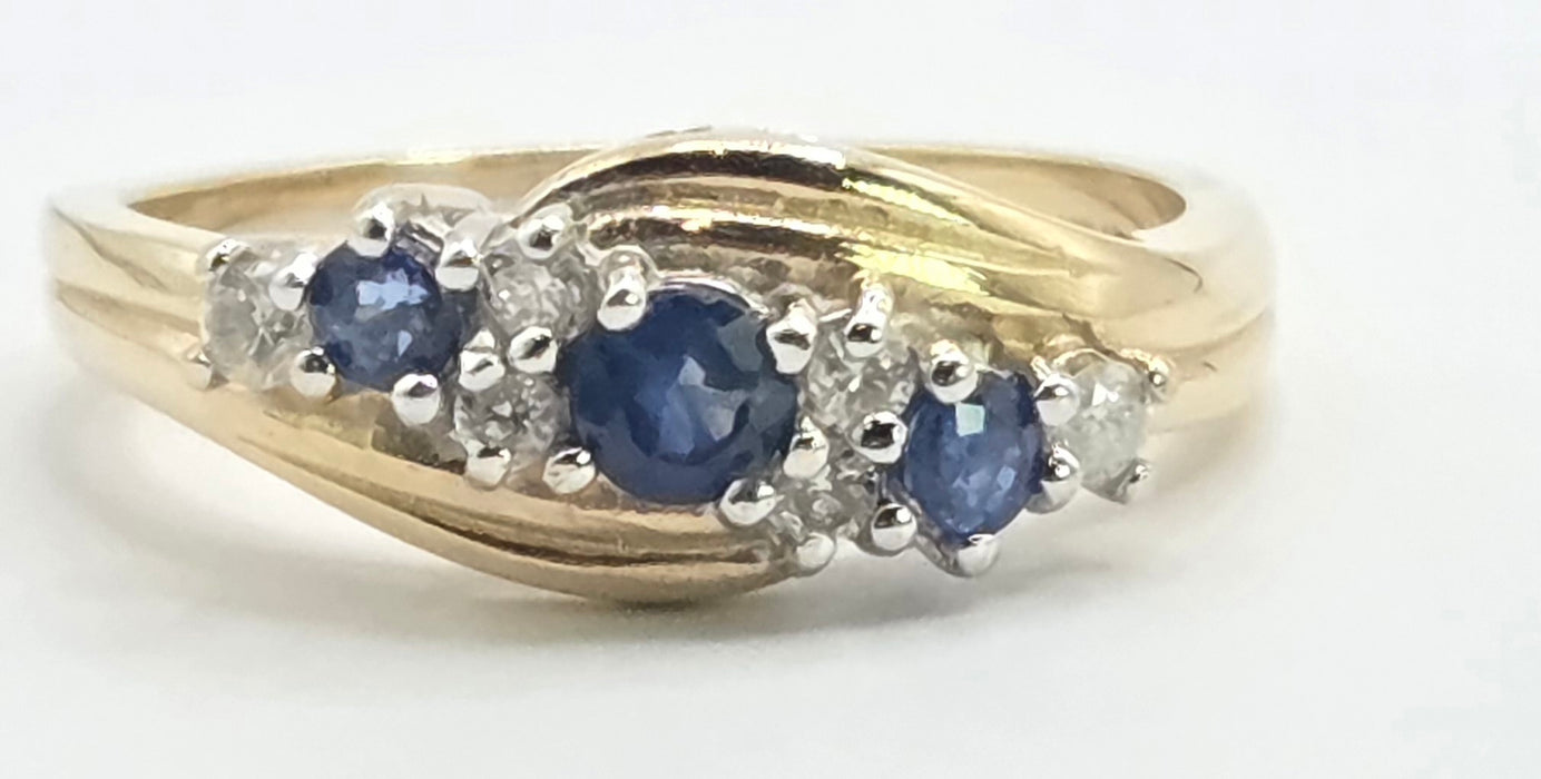 6547 Vintage: 14ct Yellow Gold Sapphire & Diamond Crossover Ring