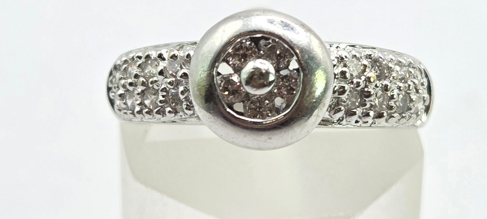 6552 Vintage: 14ct White Gold Diamond Pavé Dome Ring