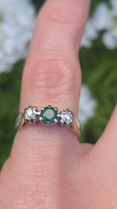 3147 Vintage: 18ct Yellow Gold Emerald & Diamond Three Stone Ring — London 1976