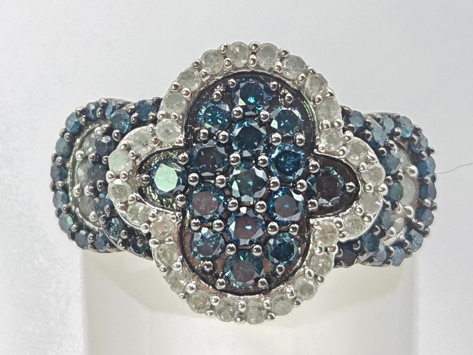 3260 Vintage: 9ct Yellow Gold Blue & White Natural Diamond Cluster Ring