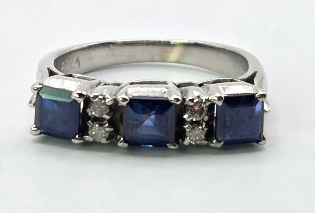 3220 Vintage: 9ct White Gold & Platinum Sapphire & Diamond Half Eternity Ring