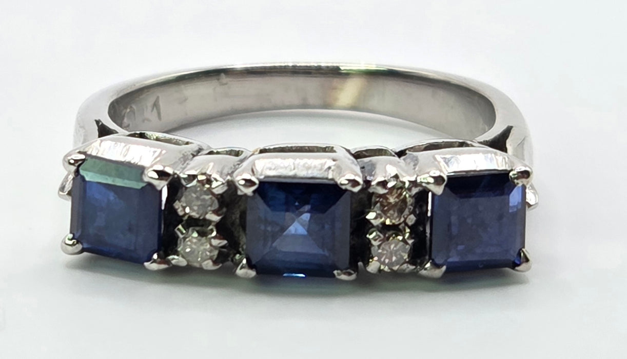 3220 Vintage: 9ct White Gold & Platinum Sapphire & Diamond Half Eternity Ring