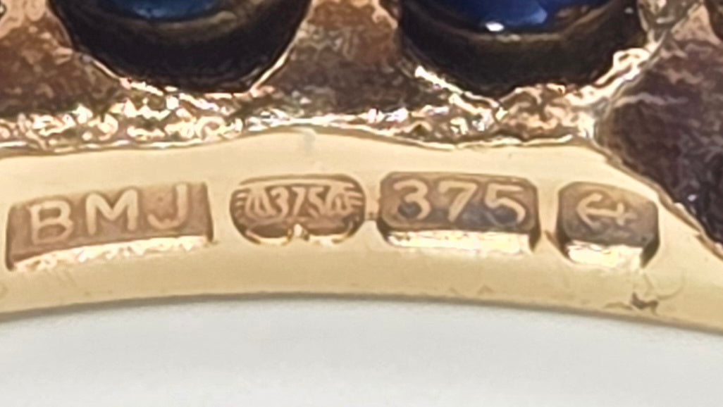 3264 Vintage: 9ct Yellow Gold Sapphire Full Eternity Ring