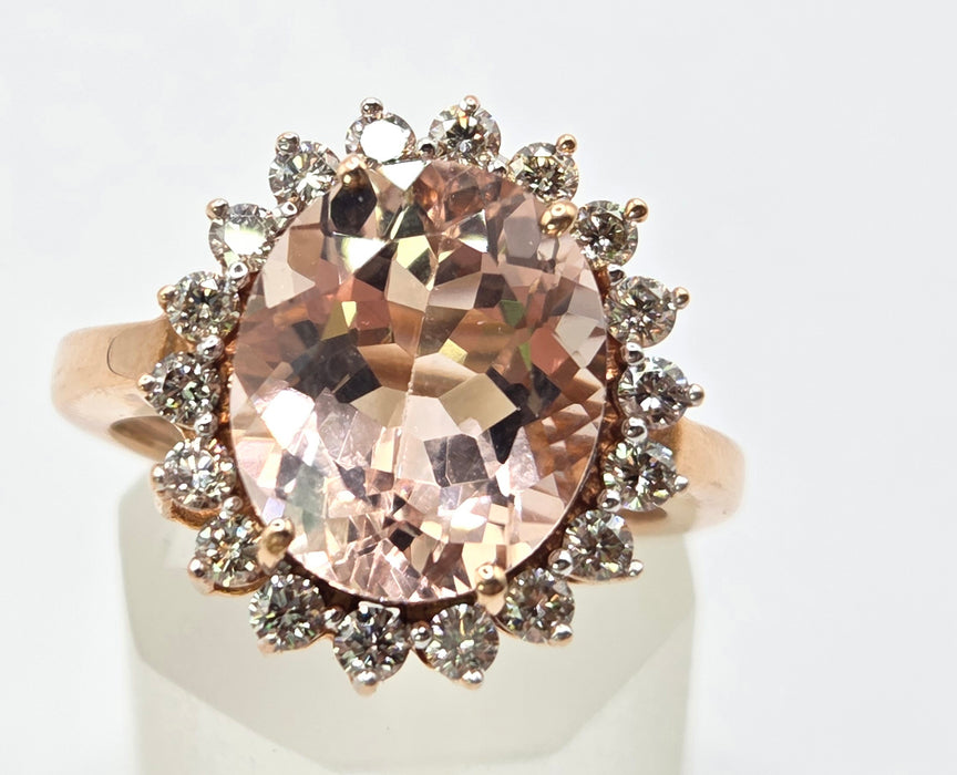 3266 Vintage: 9ct Rose Gold Morganite & Diamond Halo Cluster Ring