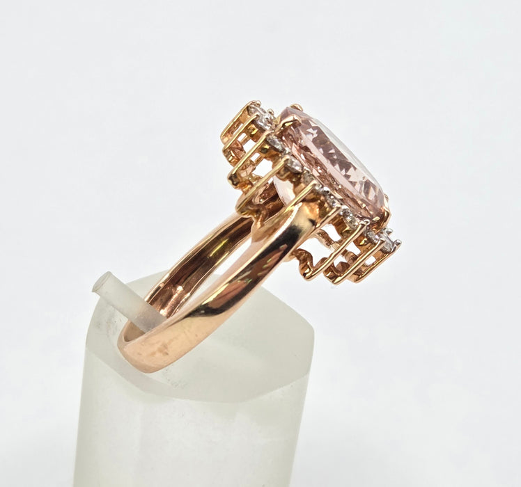 3266 Vintage: 9ct Rose Gold Morganite & Diamond Halo Cluster Ring