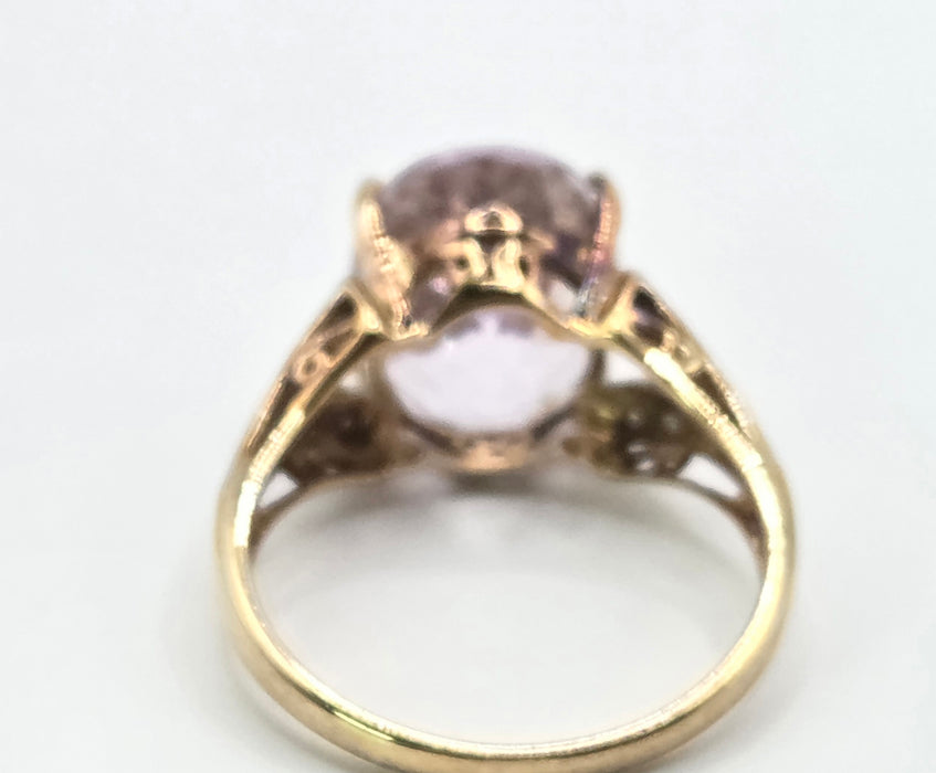 3267 Vintage: 9ct Yellow Gold Kunzite & Diamond Solitaire Ring