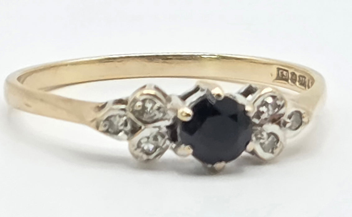 3268 Vintage: 9ct Yellow Gold Sapphire & Diamond Cluster Ring — From 1958
