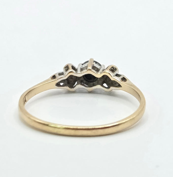 3268 Vintage: 9ct Yellow Gold Sapphire & Diamond Cluster Ring — From 1958