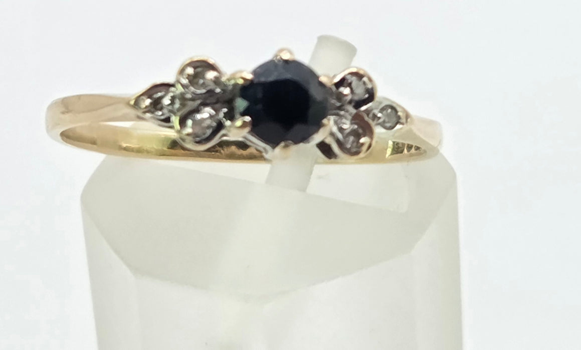 3268 Vintage: 9ct Yellow Gold Sapphire & Diamond Cluster Ring — From 1958