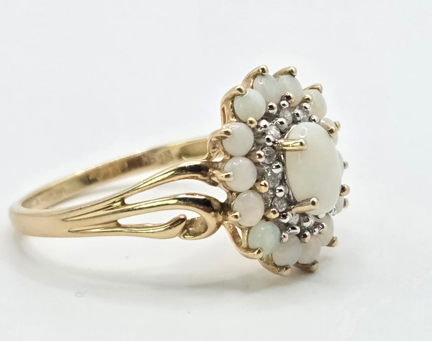 3269 Vintage: 9ct Yellow Gold Opal & Diamond Double Cluster Ring