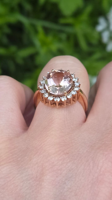 3266 Vintage: 9ct Rose Gold Morganite & Diamond Halo Cluster Ring
