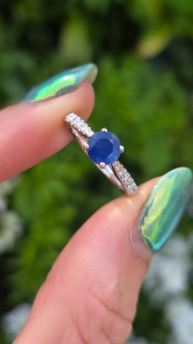 3232 Vintage: Platinum Sapphire & Diamond Dress Ring