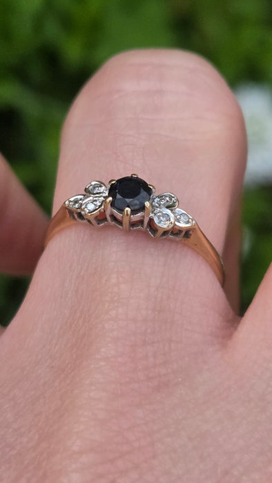 3268 Vintage: 9ct Yellow Gold Sapphire & Diamond Cluster Ring — From 1958