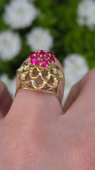 1484 Vintage: 14ct Yellow Gold Ruby Floral Cluster Ring