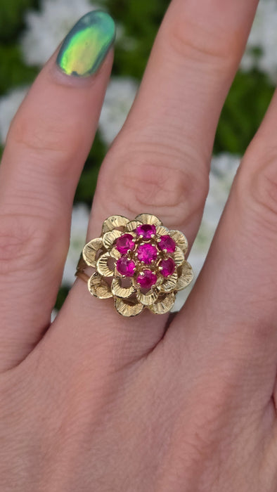 1484 Vintage: 14ct Yellow Gold Ruby Floral Cluster Ring