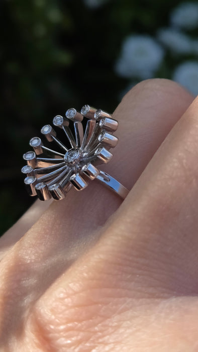2201 Vintage: 18ct White Gold Diamond Sunray Cluster Ring