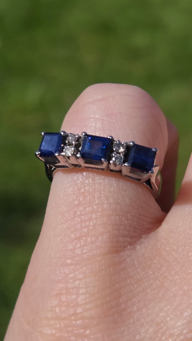 3220 Vintage: 9ct White Gold & Platinum Sapphire & Diamond Half Eternity Ring