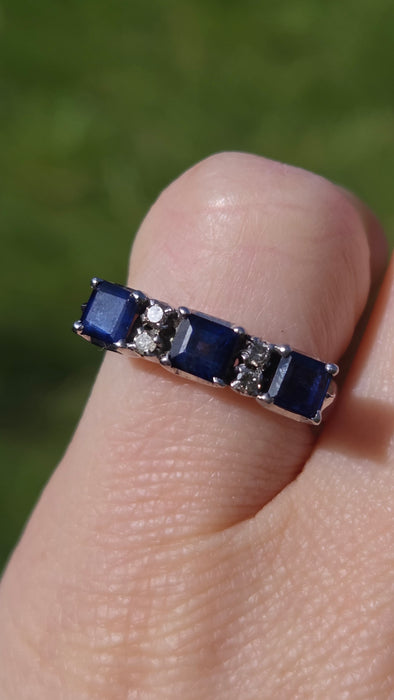 3220 Vintage: 9ct White Gold & Platinum Sapphire & Diamond Half Eternity Ring