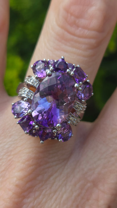 6546 Vintage: 9ct White Gold Amethyst & Diamond Cocktail Ring